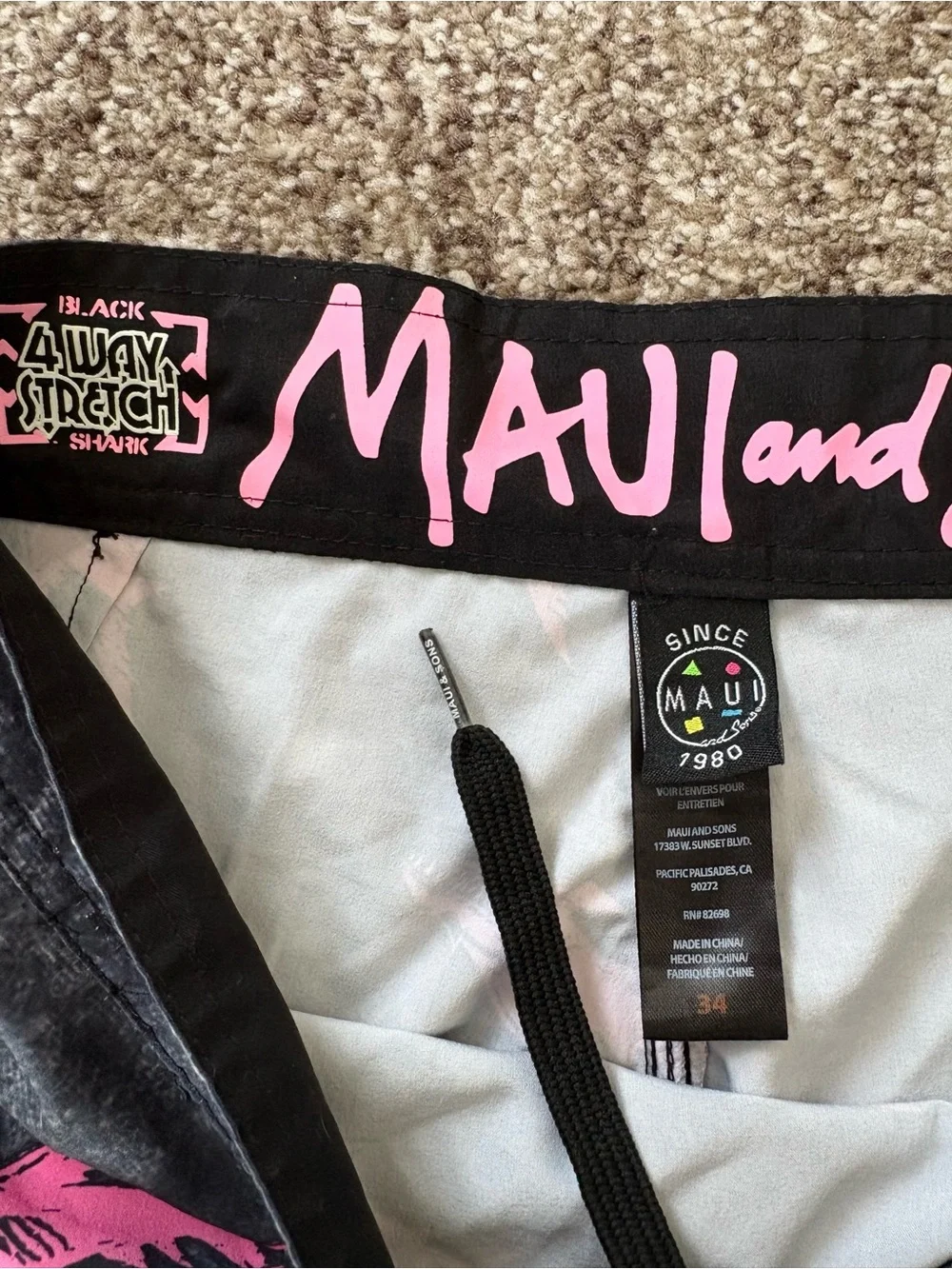 Maui And Sons Boardshirts Charcoal Black W/ Pink Sharks 4 Way Stretch Size 34